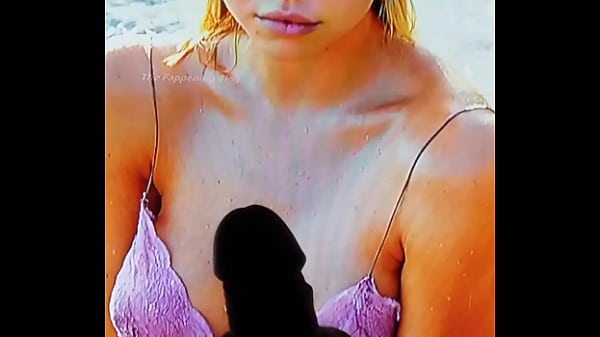 Alexis Ren Cumtribute