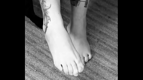 Hellfire ?#blackshoes #tryonhaul ? These were pretty comfortable shoes although she doesn't seem to be very #excited.