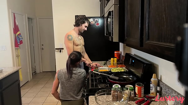 Hurry, DP me quickly before the Thanksgiving guests arrive! | Lustery