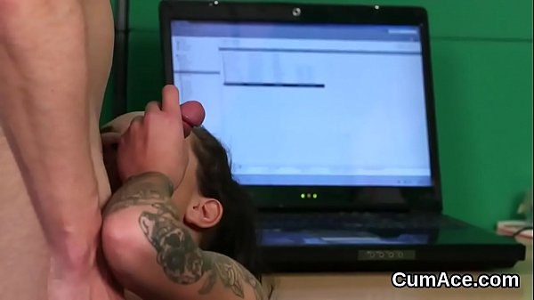 Naughty idol gets jizz load on her face swallowing all the juice