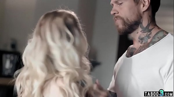 Download Video - Extra small babe lies to older guy about being a virgin