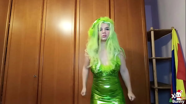 Grinchina upset for Christmas and farting