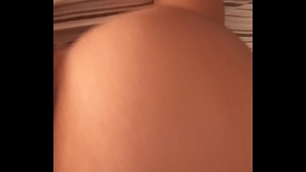 Tasty blowjob in the early morning