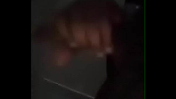 thumb pulling