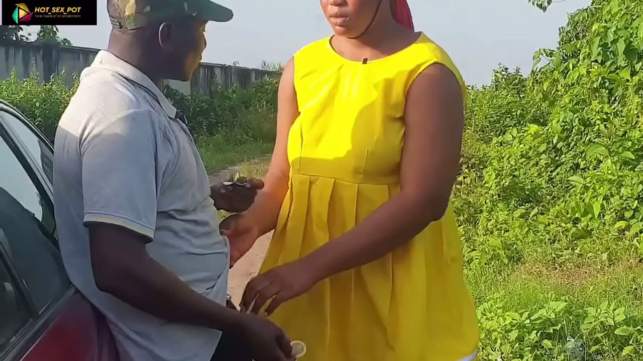 (HXS) ESTUDIANTE UNIVERSITARIA SEXY SE FOLLA A UN PERSONAL UNIFORMADO
                    interracial doggystyle amateur homemade moaning close up big cock big boobs hard and fast fucking hetero muchos negros