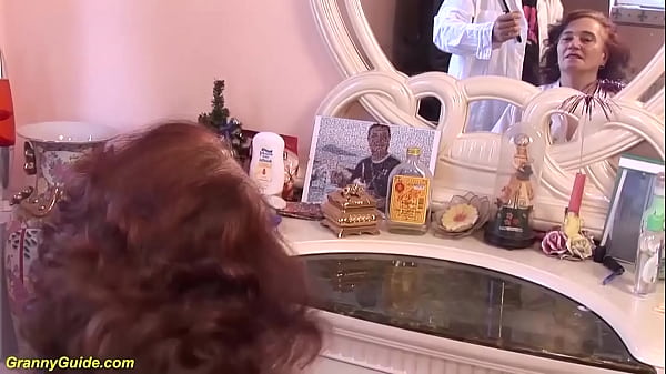 horny mature rough fucked by hairdresser