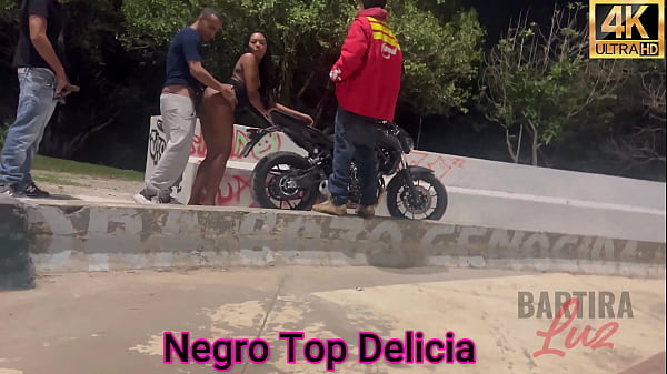 I had sex with Bartira Luz in a square and on a motorcycle, with everyone watching.