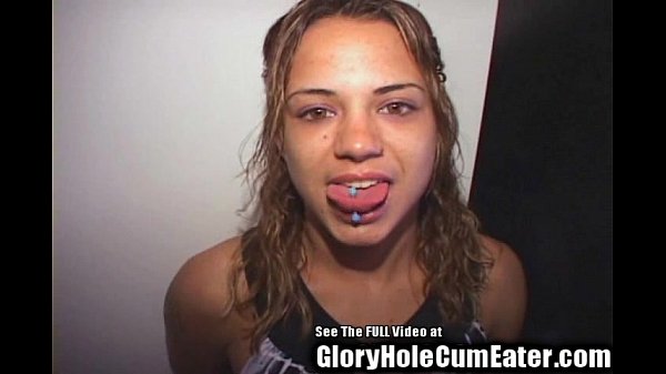 Wild thin latina Bree satisfies strage dicks in the