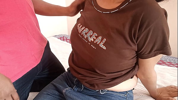 Download Video - देसी स्कूल गर्लफ्रेंड का पहली बार ब्लोजॉब सेक्स&comma; भारतीय किशोरी XXXX हार्ड चुदाई हिंदी ऑडियो के साथ