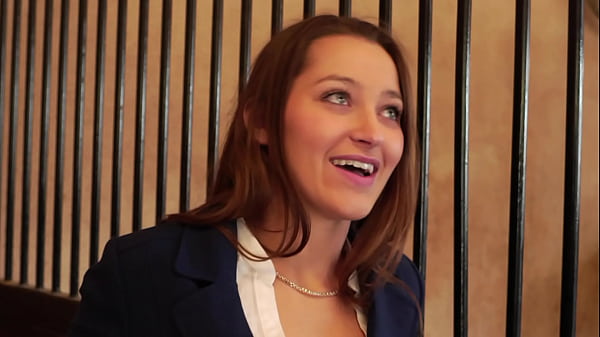 Luscious Milfs Luna Amor & Joanna Bliss can't stop sucking their nipples