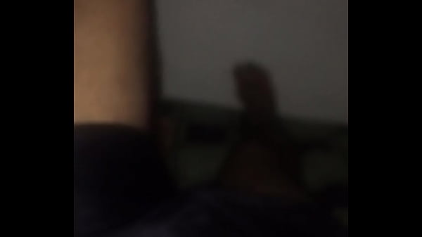 thumb desnudó