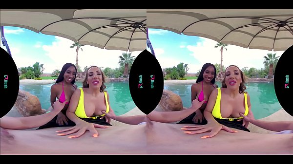 VRHUSH Naughty threesome with Richelle and Lala