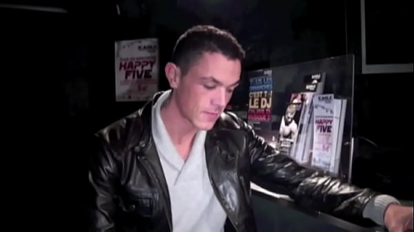 Amator french porn video twink fucked in discret place by ENzo