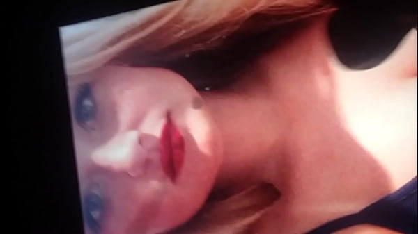 Saffron cum tribute