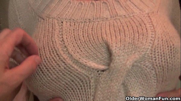 Download Video - Red hot soccer Liddy collection