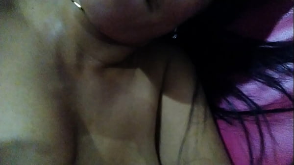 showing the creampie to my cuckold bf after his friend cum inside me