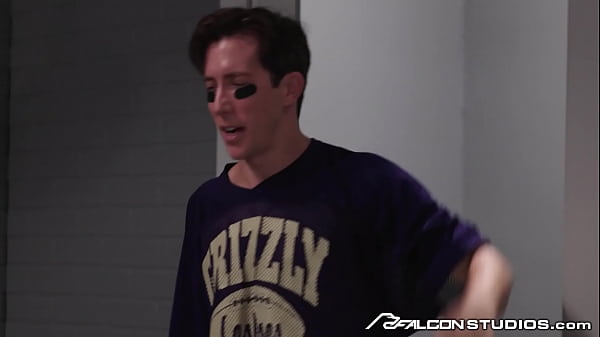 Download Video - FalconStudios - HOT STEAMY Hunk Raw Fucks Cute Jock's Sweet Ass