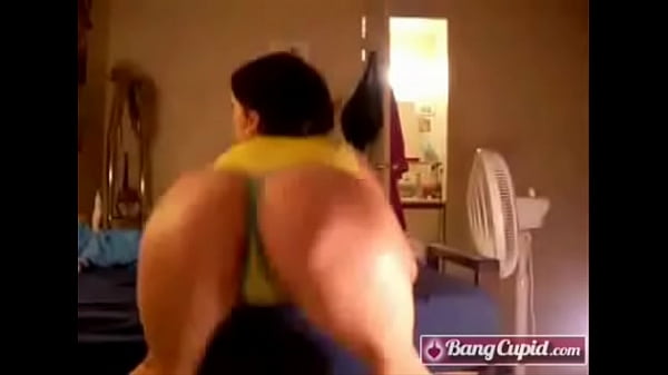 thumb hot big bouncing round ass