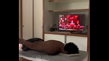 Download Video - fui fazer massagem pela primeira vez e o dotado leitou meu cu