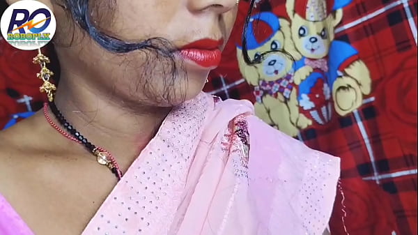 Episode (1)Desi bride Bhabhi was sitting all dressed up and patiently, instead of brother, brother-in-law celebrated the wedding night with Bhabhi, Hindi audio, clear voice