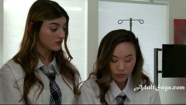 Nurse Shows Me Squirting Is Nothing To Fear