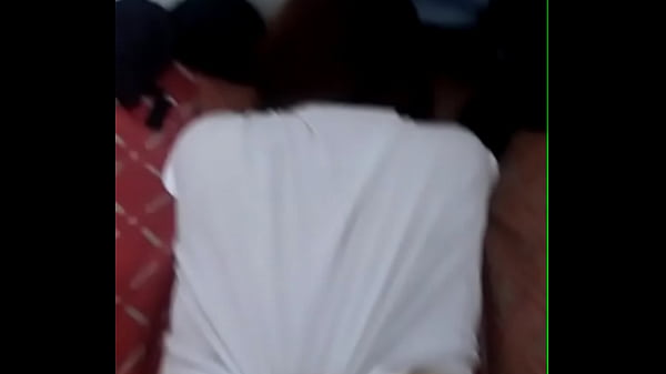 Download Video - cogiendo en cuatro con amigo