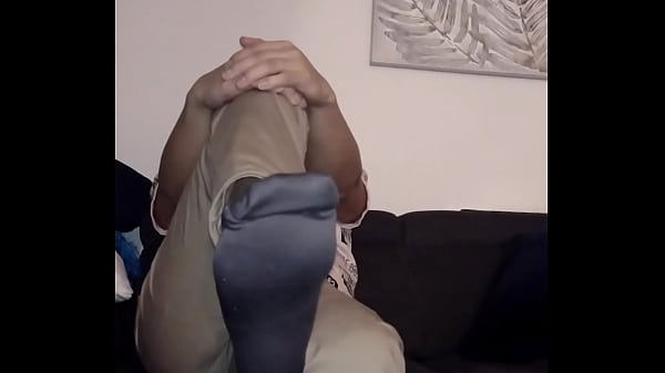 Download Video - You &period;&period;&period; lick his feet