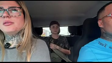 A homeless man gets horny when he gets angry! Unprecedented, he said he was going to give us his ass and pussy at the same time! And in the car, she showed us her big, wet pussy, crazy with lust, eager to fuck.