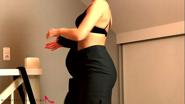 Download Video - my private secretary gets naked after work - striptease for the boss