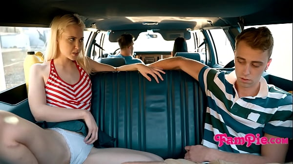 Shedoesbro - Stepsis during vacation is rather.. unhinged | Fampie