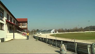 Anitta chupando minha rola enorme e depois pede pra levar madeira