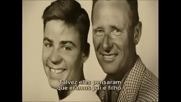 Chris & Don: A Love Story - 2007 ‧ Documentary/Romance ‧ 1h 31m