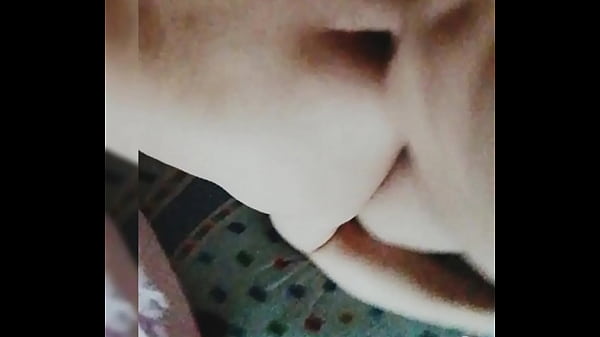 thumb cogiendo duro