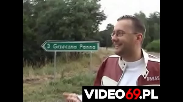 Download Video - Polskie porno - &lpar;Nie&rpar; grzeczna panna wydymana