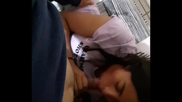 Sucking a nice cock