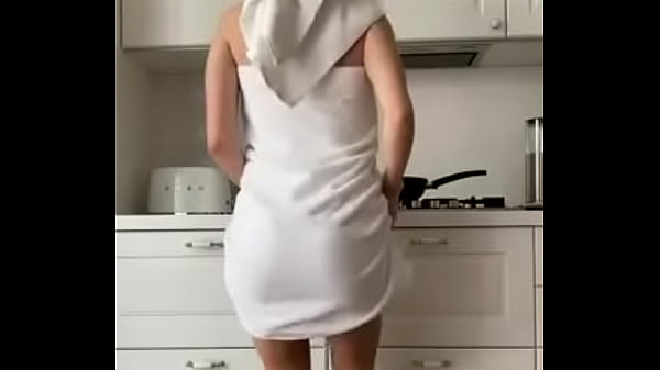 Danse Brésilienne À La Maison Au Portugal