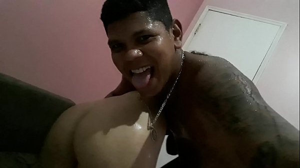 Sexy no sof&aacute;