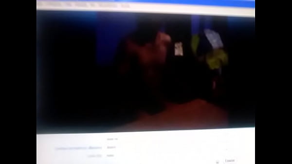 ARRECHO MOSTRANDO SUS MINIATURAS POR WEB CAM