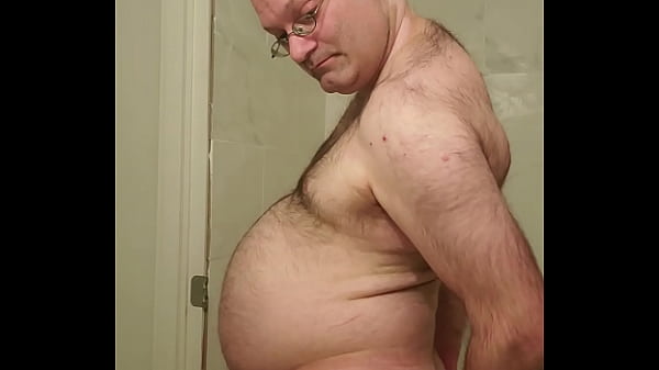 Download Video - Nude Martin Lavall&eacute;e introduces a butt plug into his anus