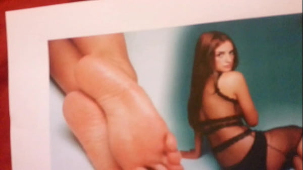 Penelope Cruz FOOTJOB!!!