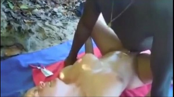 Cuckold666 babe fucks bbc missonary