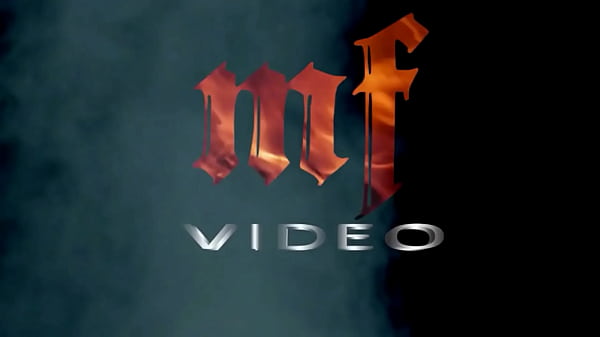 Larissa's Big Butt will fuck your face