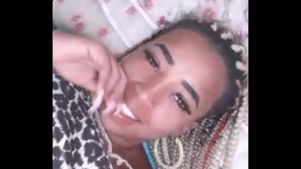 Download Video - Complica&ccedil;&atilde;o Bucetas