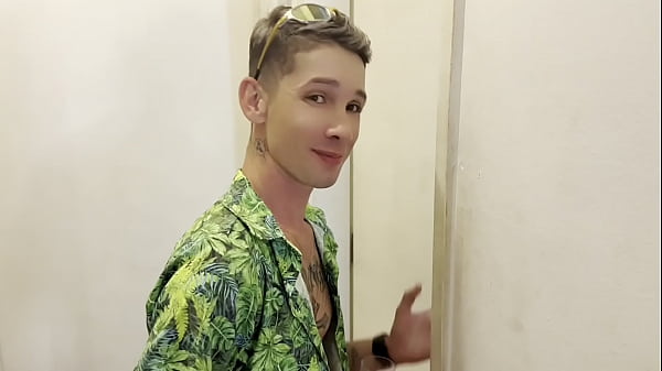 I caught my friend's straight   Mel...