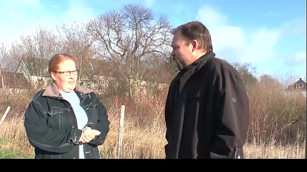 DEUTSCHLAND REPORT - Hardcore mature fuck with amateur German couple