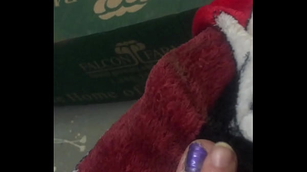 Elizabeth's Dirty Feet and Soles