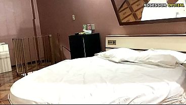 fucking prostitute bareback and creampie her pussy