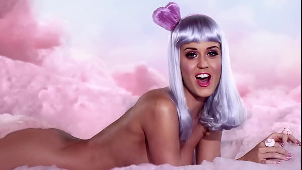 Katy Perry naked