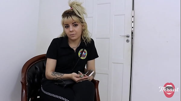 NOVINHA ASKED ME FOR THE CARD TO GO TO THE SHOPPING AND MADE HER PAY FOR A BEAUTIFUL Blowjob TO RELEASE THE NUMBERS - KYRA SEX/ LORD KENOBI