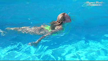 Stacy Firedoll – Poolside Chemistry